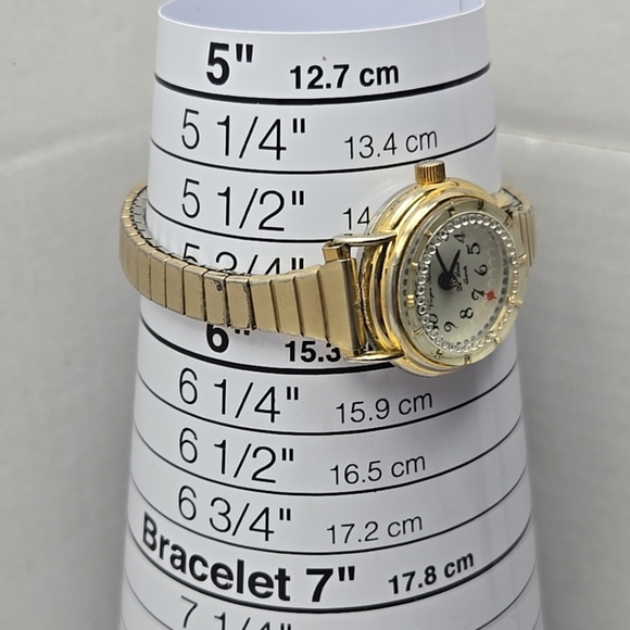 Womens Virgin Islands Swiss Rotating Gem Second Hand Watch Gold Tone New Battery - Picture 6 of 10